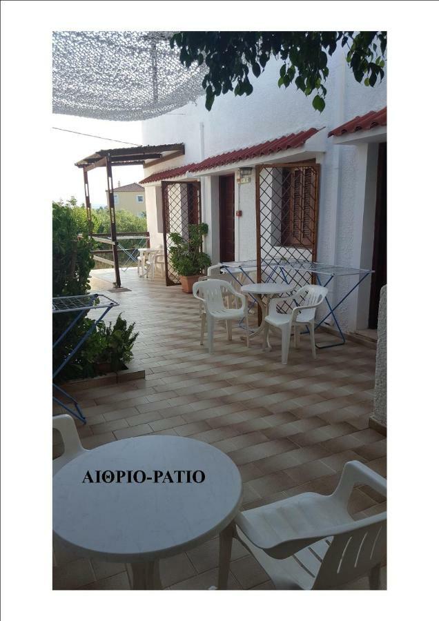 Aeolos Hotel Apartments Gythio Exterior photo